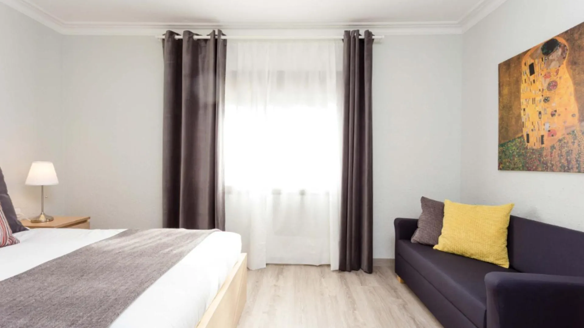 Apartment In Hospitalet L’Hospitalet de Llobregat