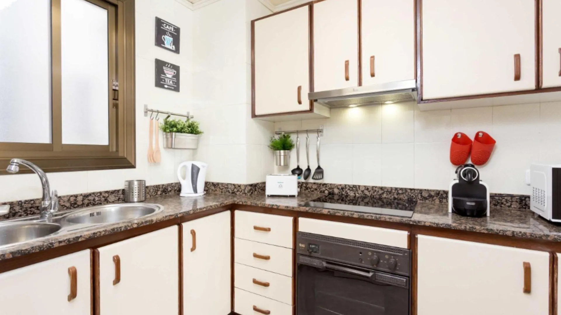 Apartment In Hospitalet L’Hospitalet de Llobregat Spanien