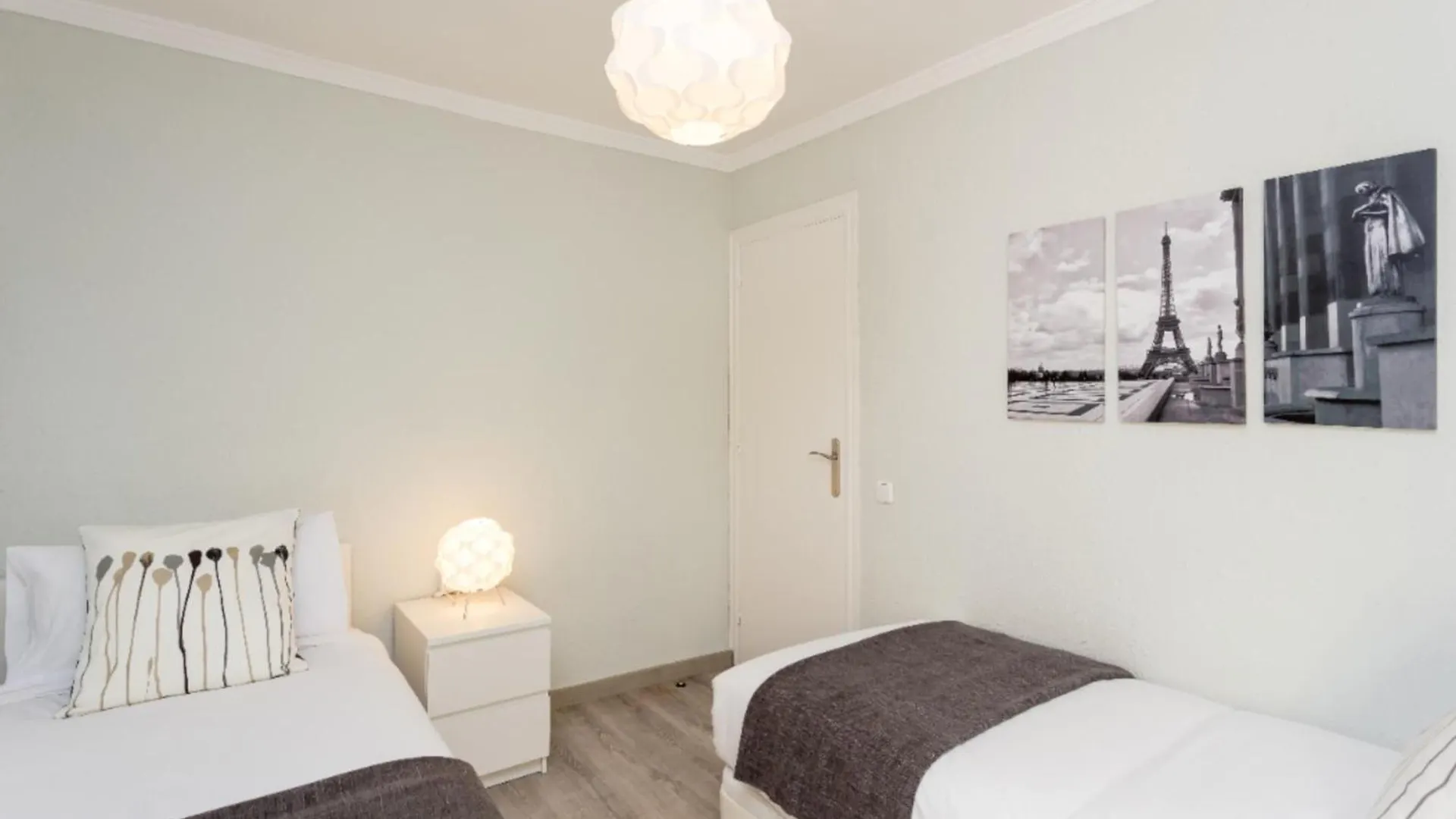 Apartment In Hospitalet L’Hospitalet de Llobregat